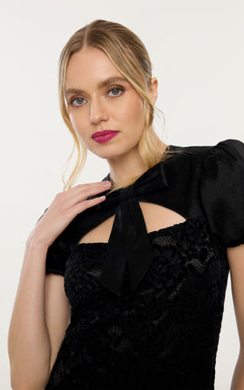 Lace Pirro Dress